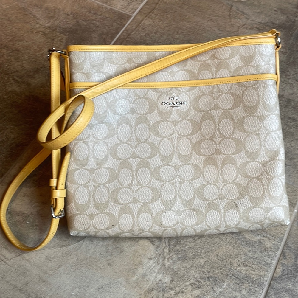 Coach purse